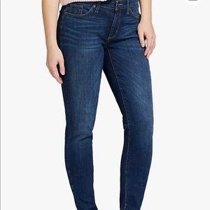 Brand new Epic Theads women’s jeans- 2 short